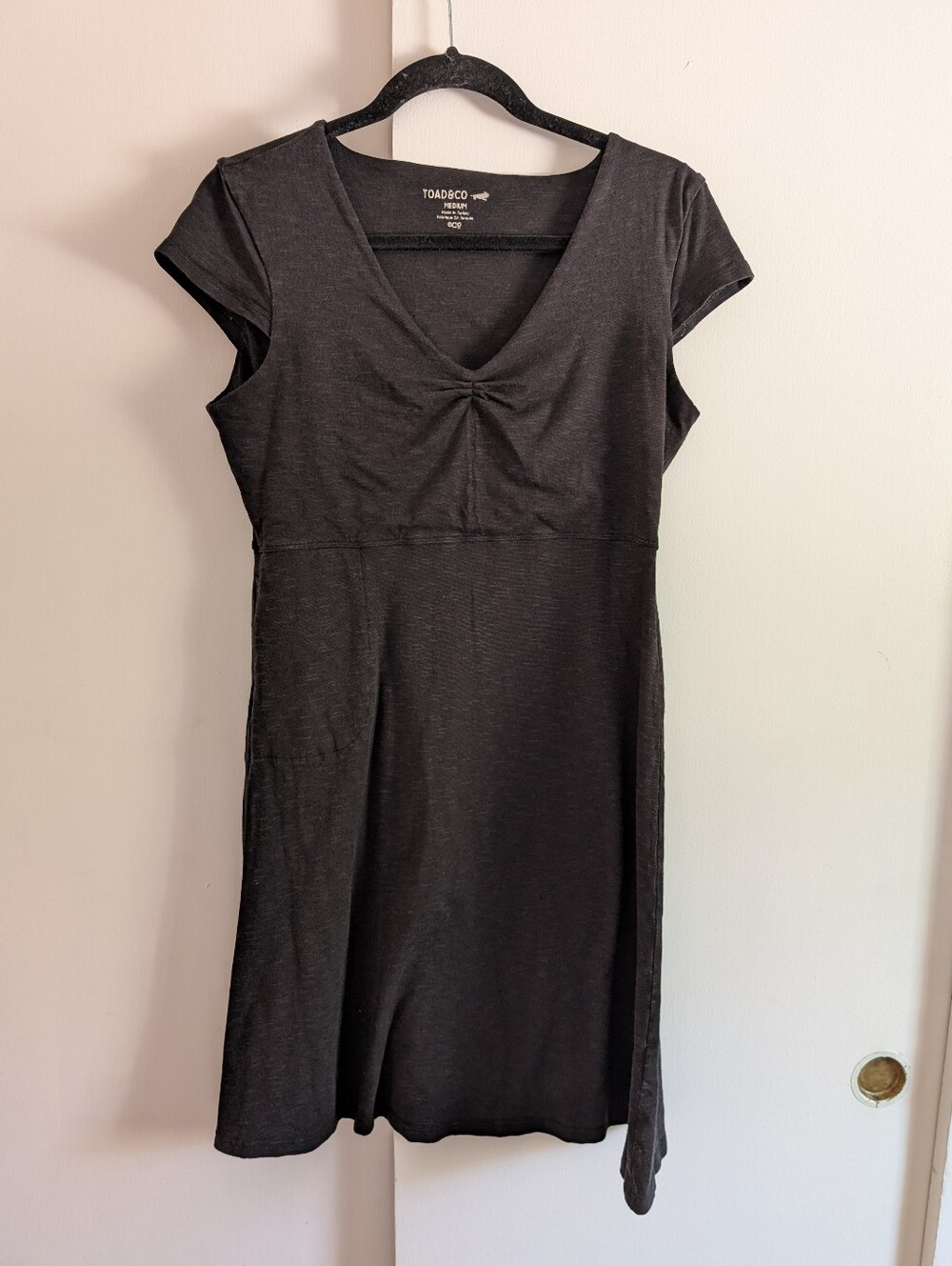 Toad & Co Rosemarie Dress Black w/ Zip Pocket & Cap Sleeves Size Medium